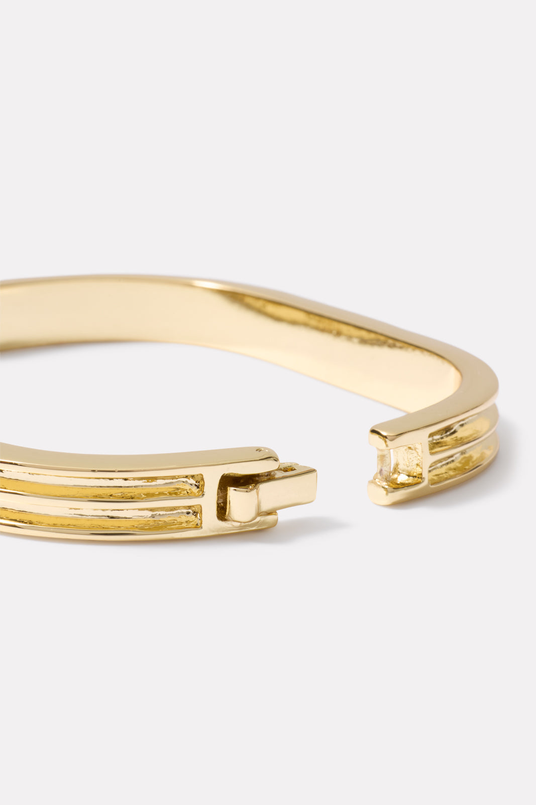 Tribeca Ribbed Bangle