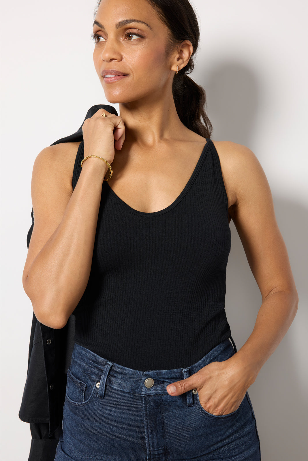 Nina Seamless V-Neck Tank