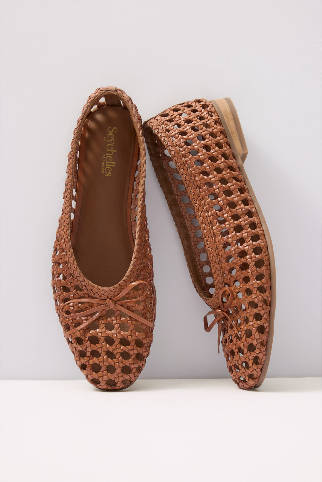 Flagstaff Woven Flat