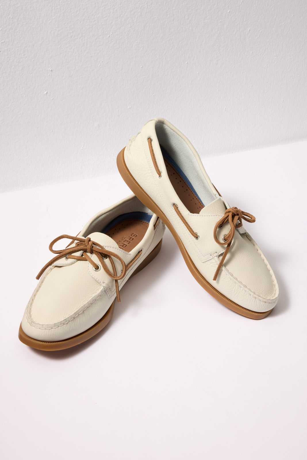 AO 2 Eye Boat Shoe