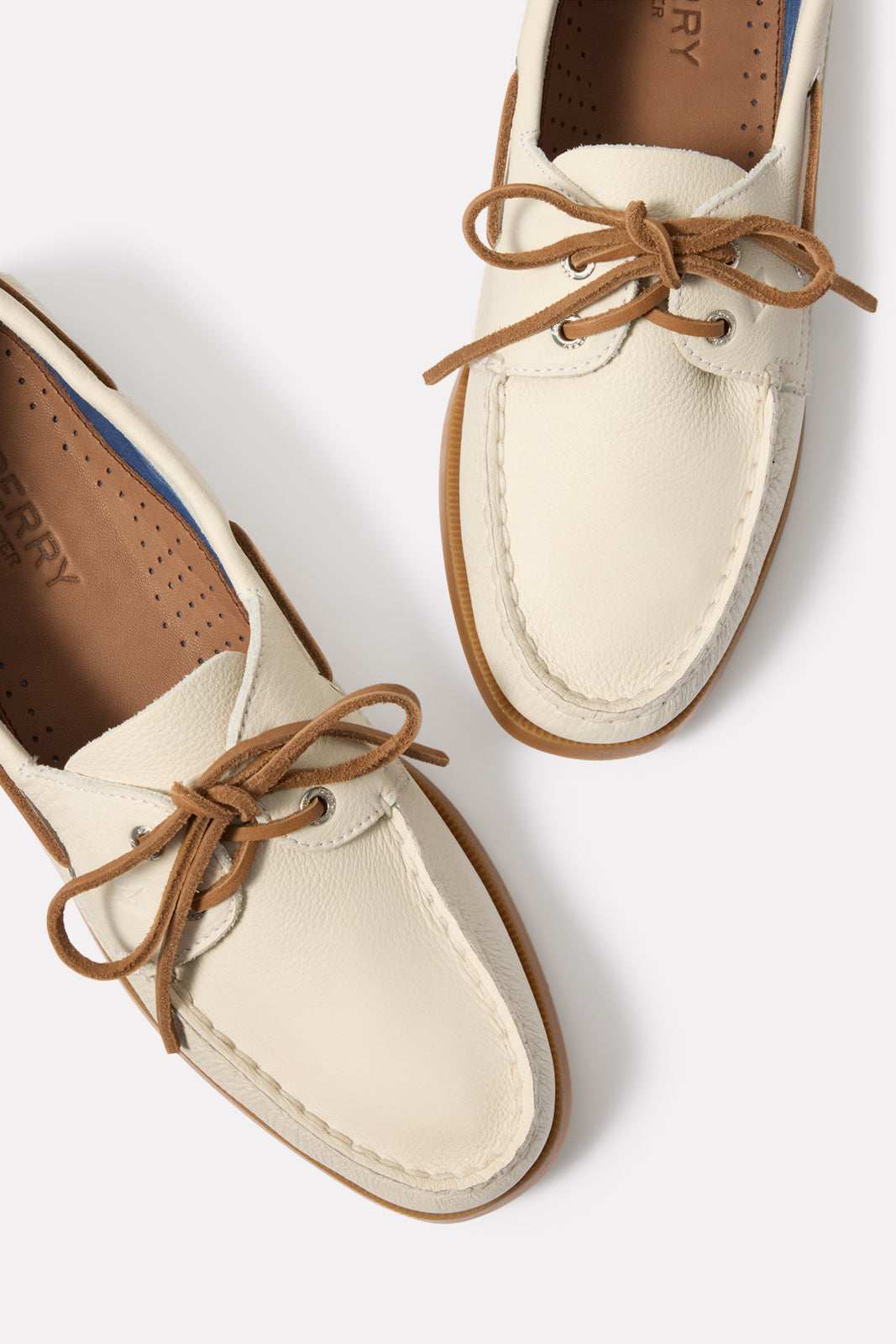 AO 2 Eye Boat Shoe