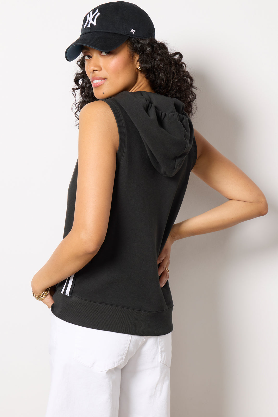 Kennedy Sleeveless Sweatshirt