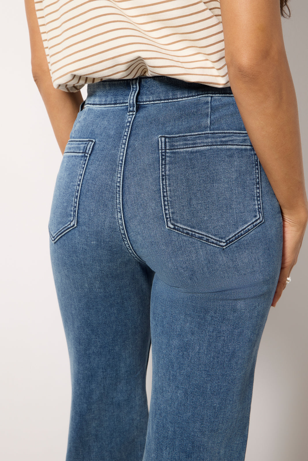 Stretch Terry Cropped Pant