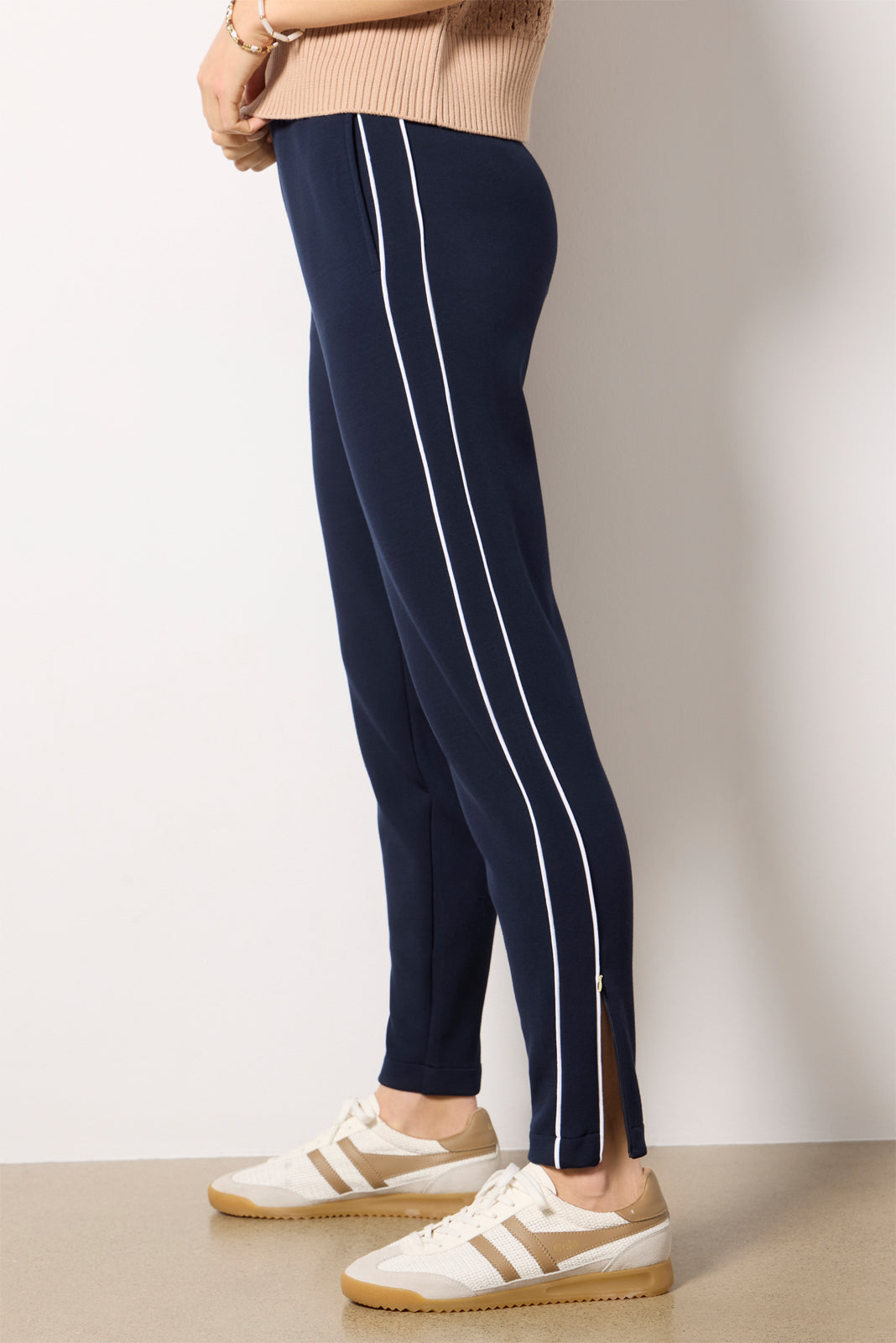 The Slim Piped Pant 27.5`