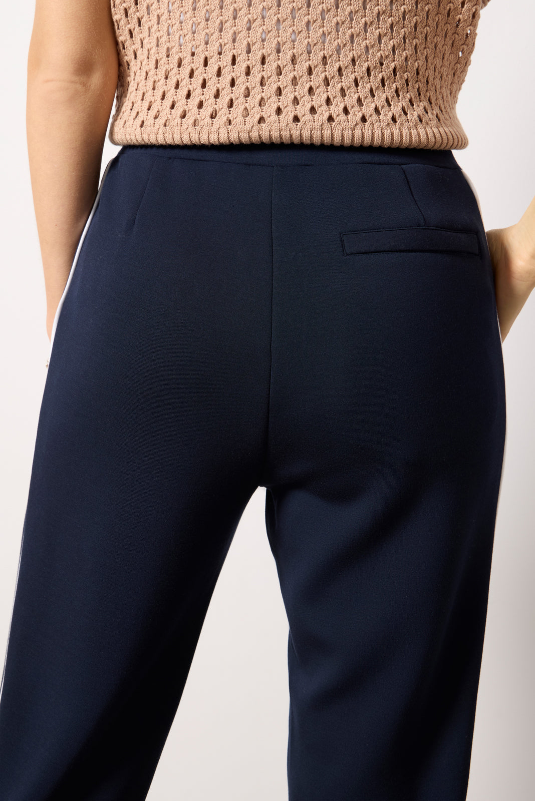 The Slim Piped Pant 27.5`