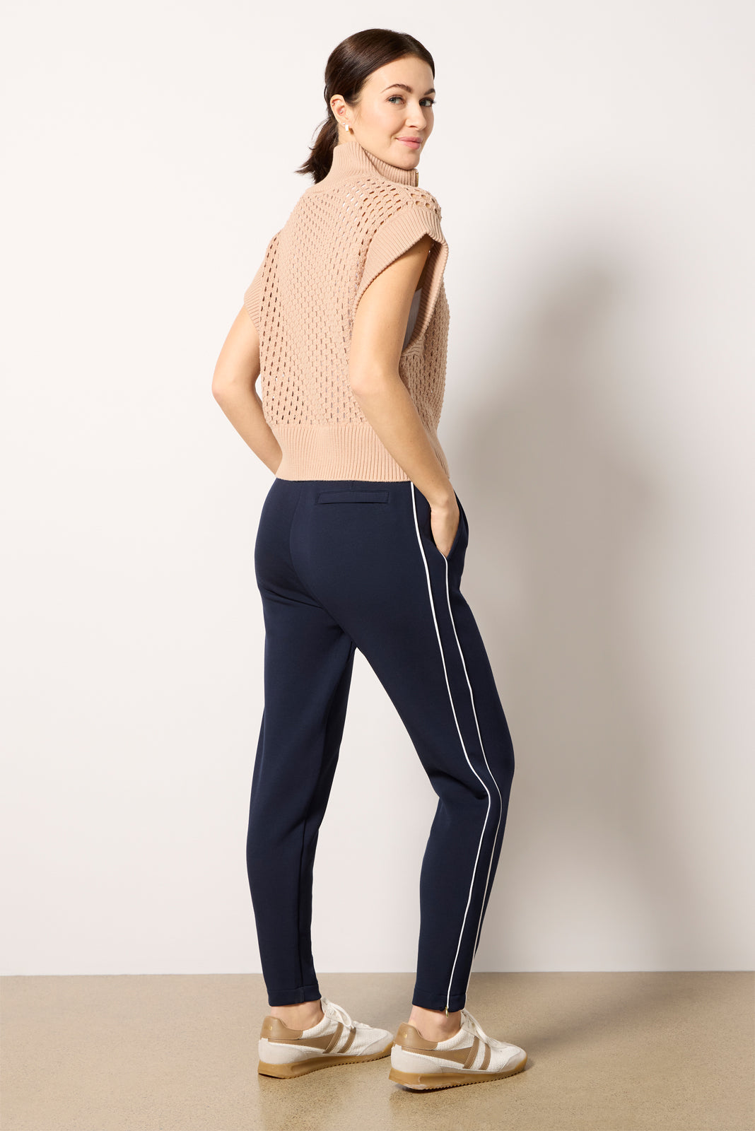 The Slim Piped Pant 27.5`