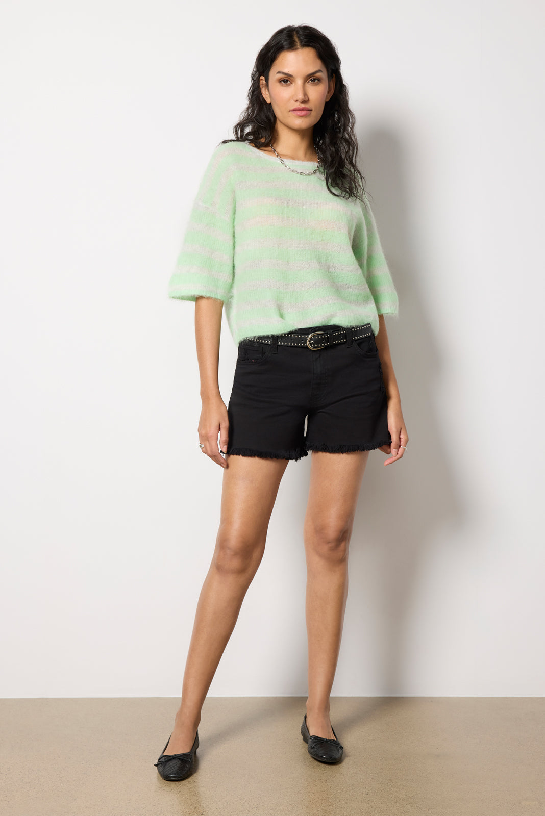 Nenybay Short Sleeve Pullover
