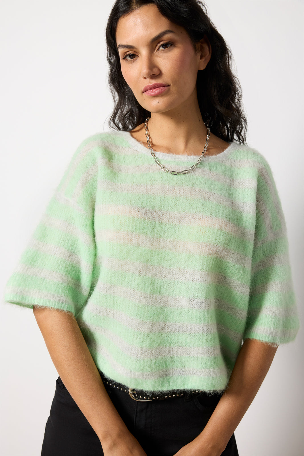 Nenybay Short Sleeve Pullover