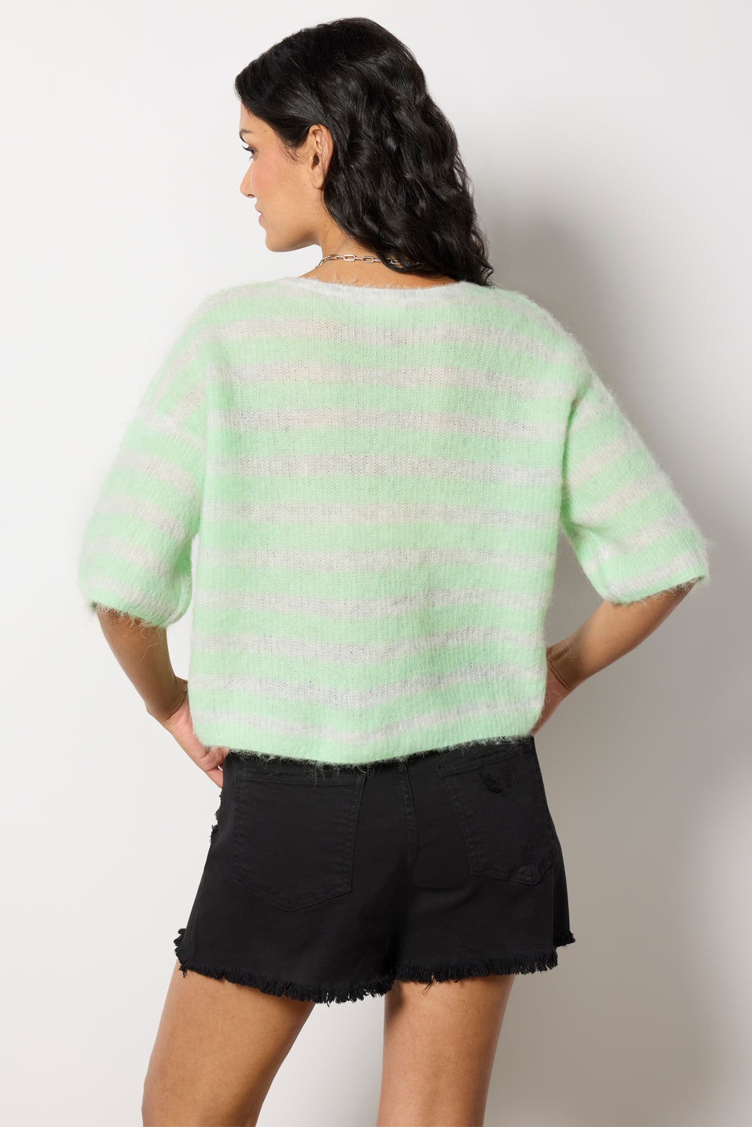 Nenybay Short Sleeve Pullover