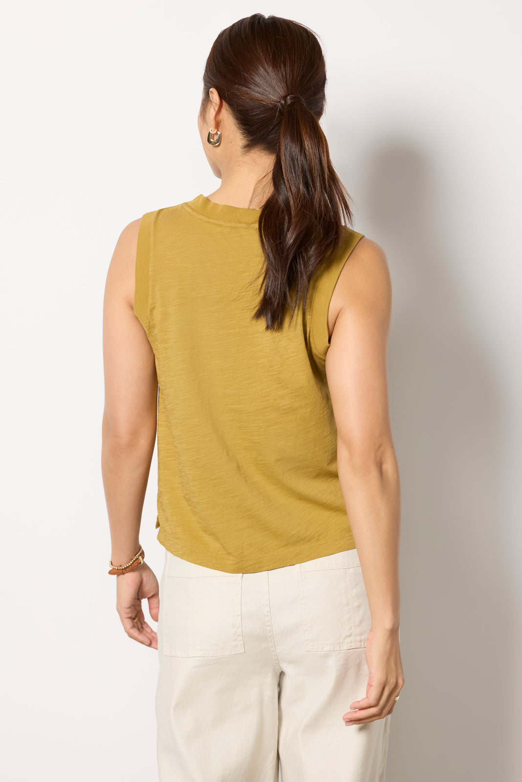 Emery Pocket Tank