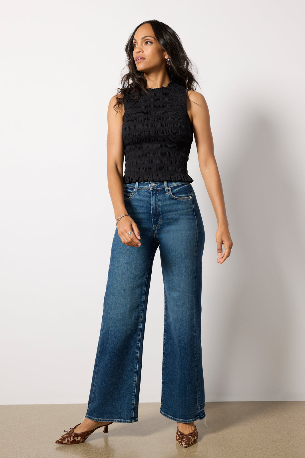 Anessa 31` W/ Side Seam Inset