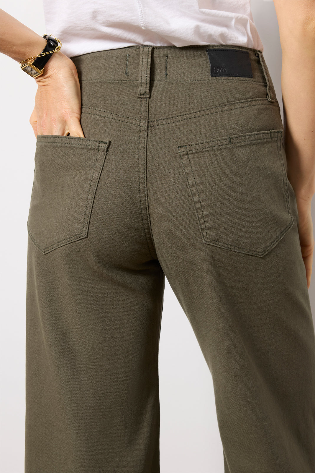 Ari w/ Waistband Tie