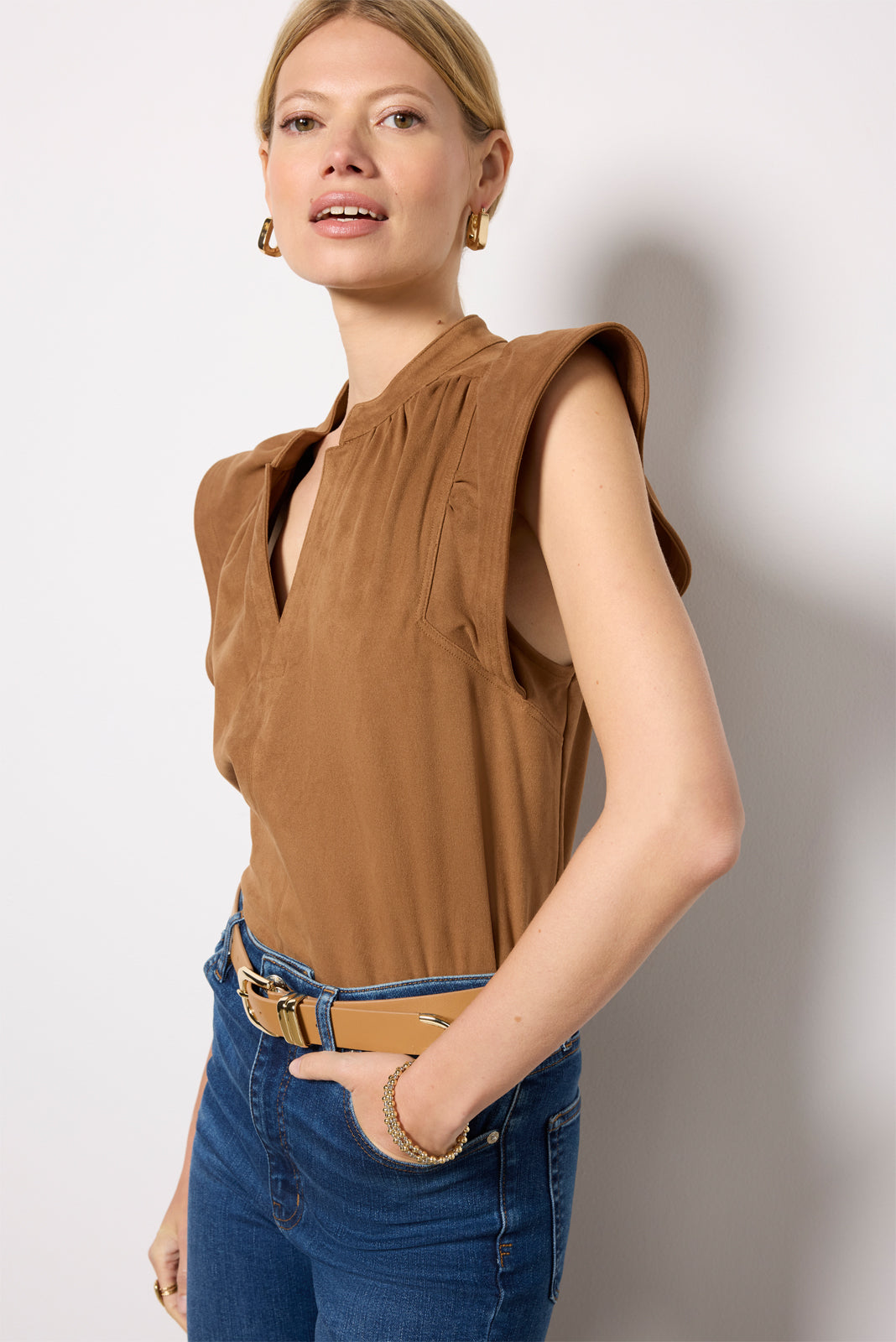 Nell Flutter Top