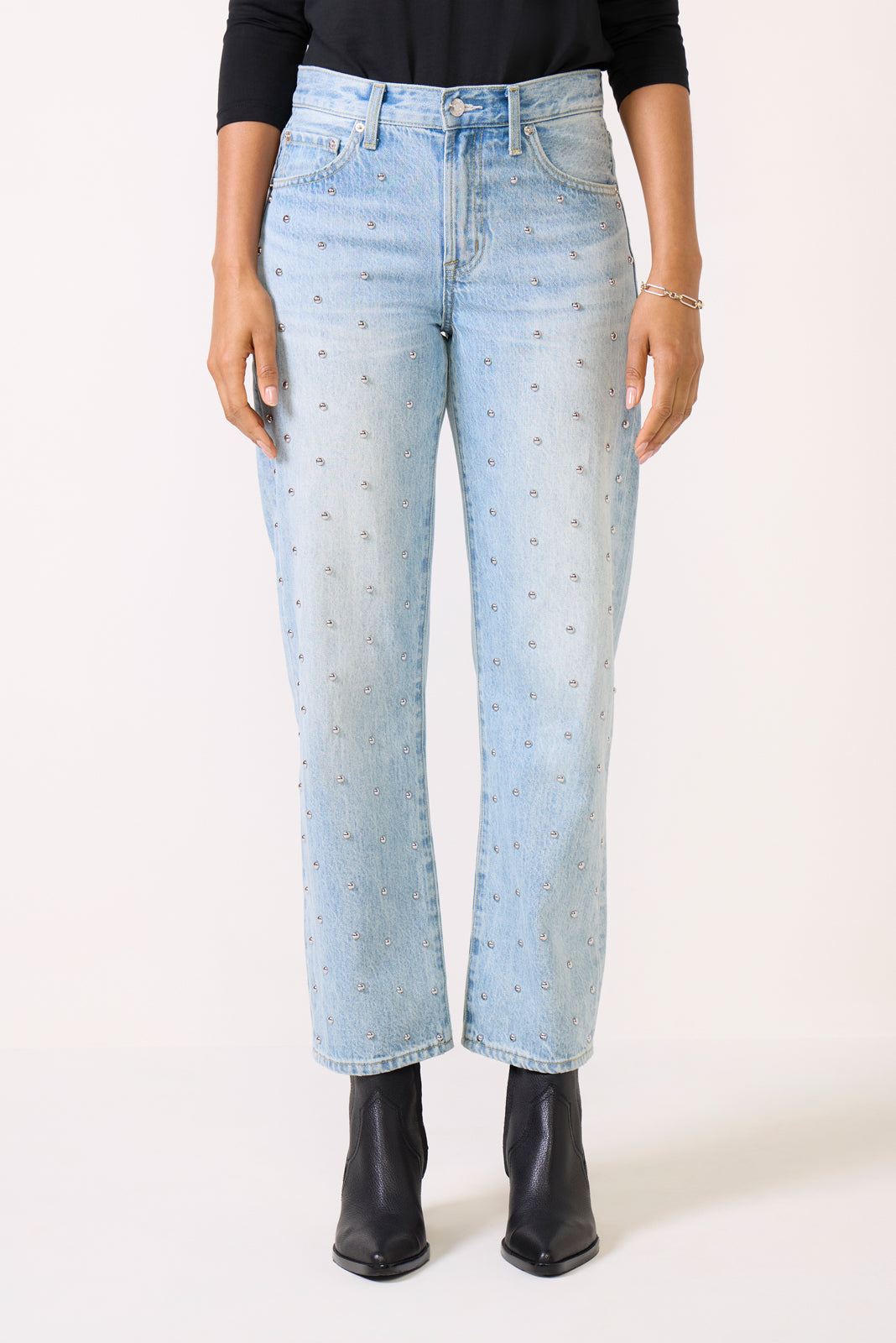 Lexi Bowed Straight Jean