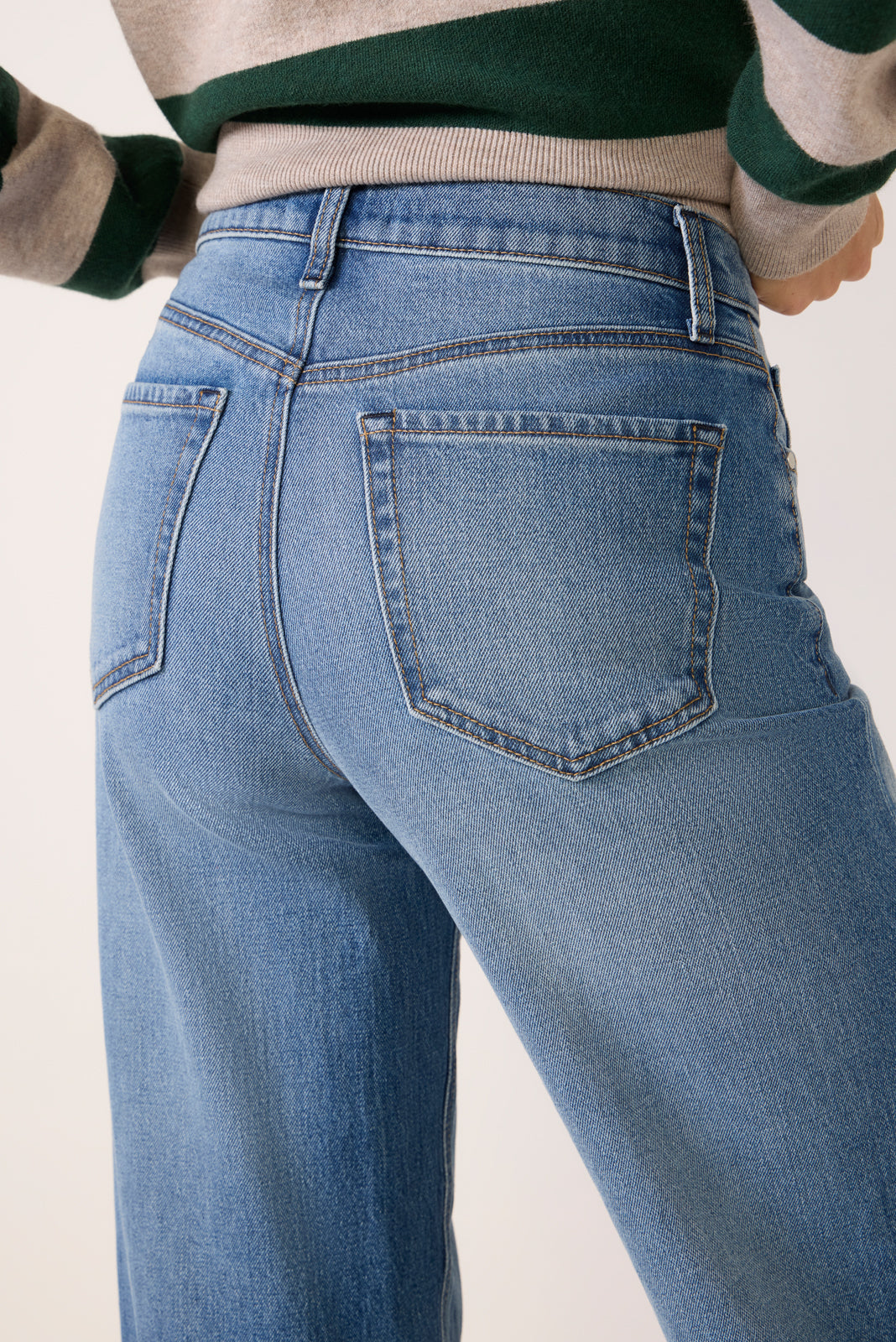 Ever Vintage Hem w Studs Wide Leg Jean