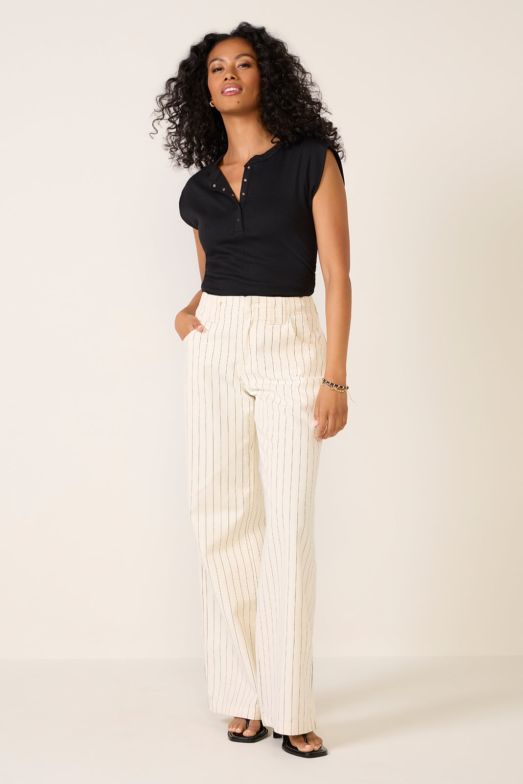 Joni Snap Henley Top