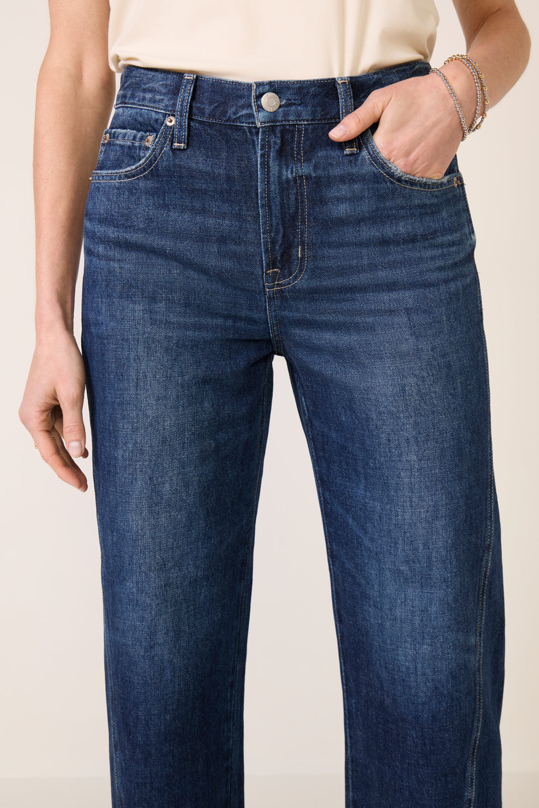 Kacey Cuffed Boyfriend Jean