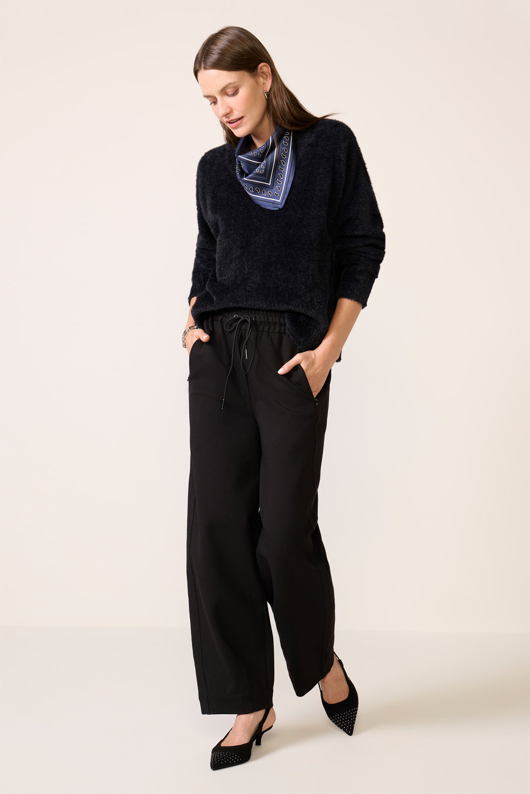 Piper V-neck Eyelash Sweater