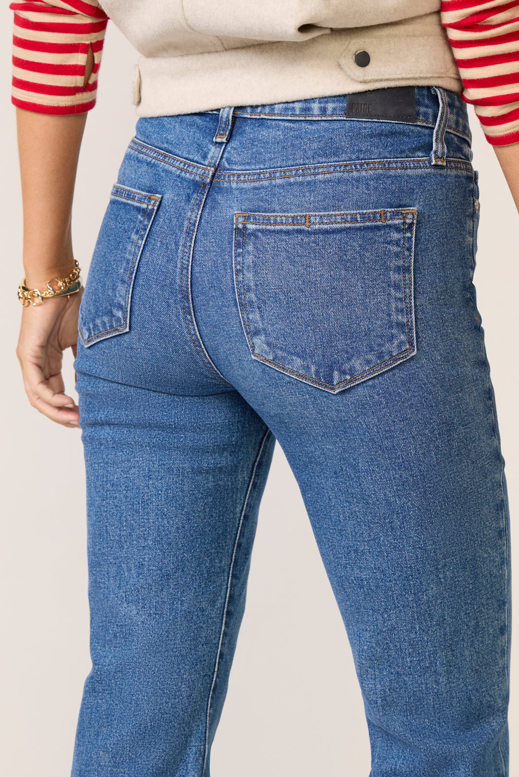 Sofia 31` Bootcut Jean