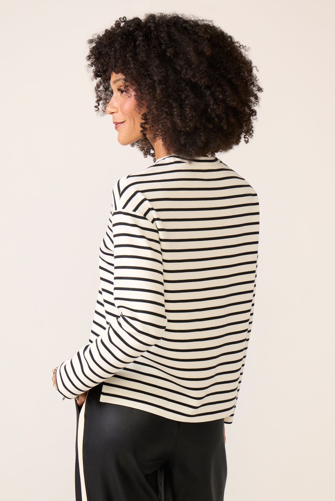 AirEssentials Light Air Side Slit Dolman