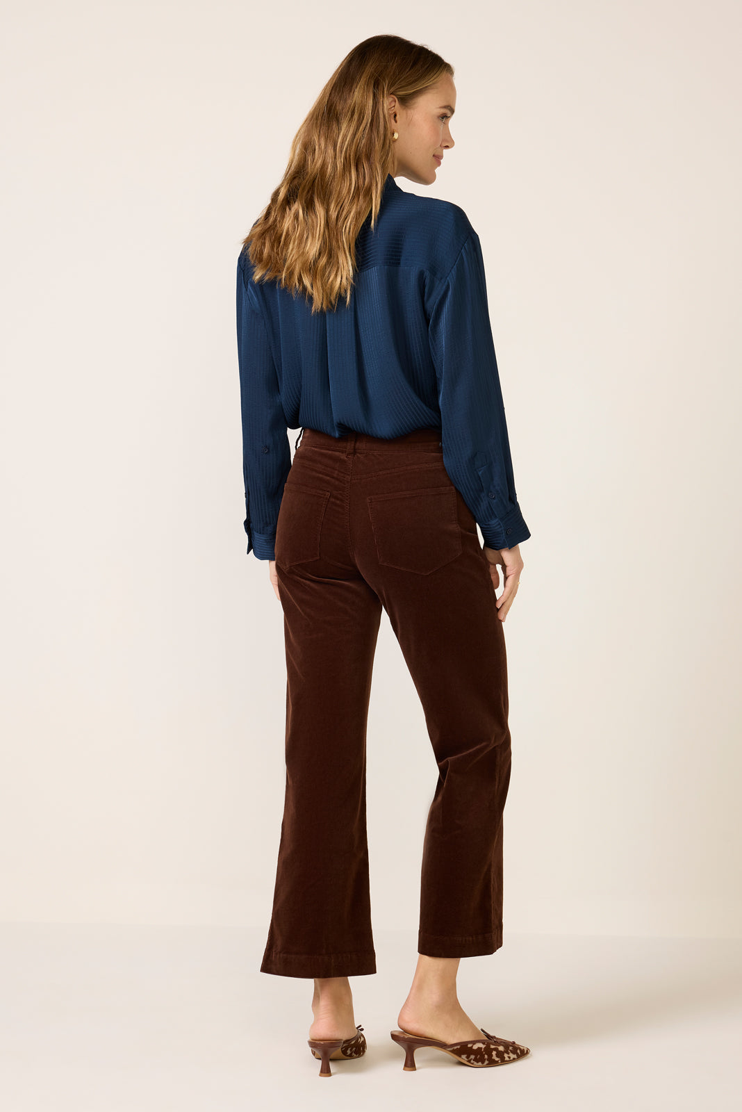 Leenah Bootcut Ankle w Mini Patch Pockets