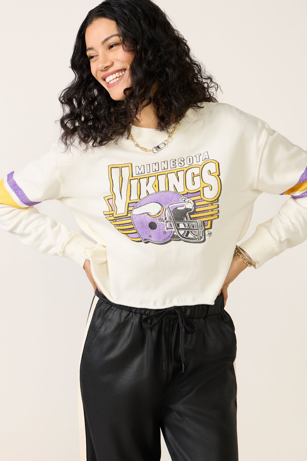 Vikings Kickoff Crop Sweatshirt