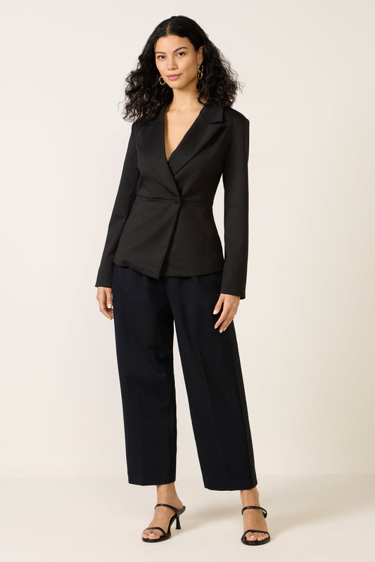 Chrissy Ponte Blazer