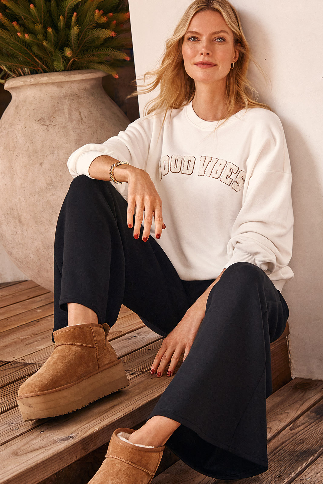 AirEssentials Wide Leg Pant